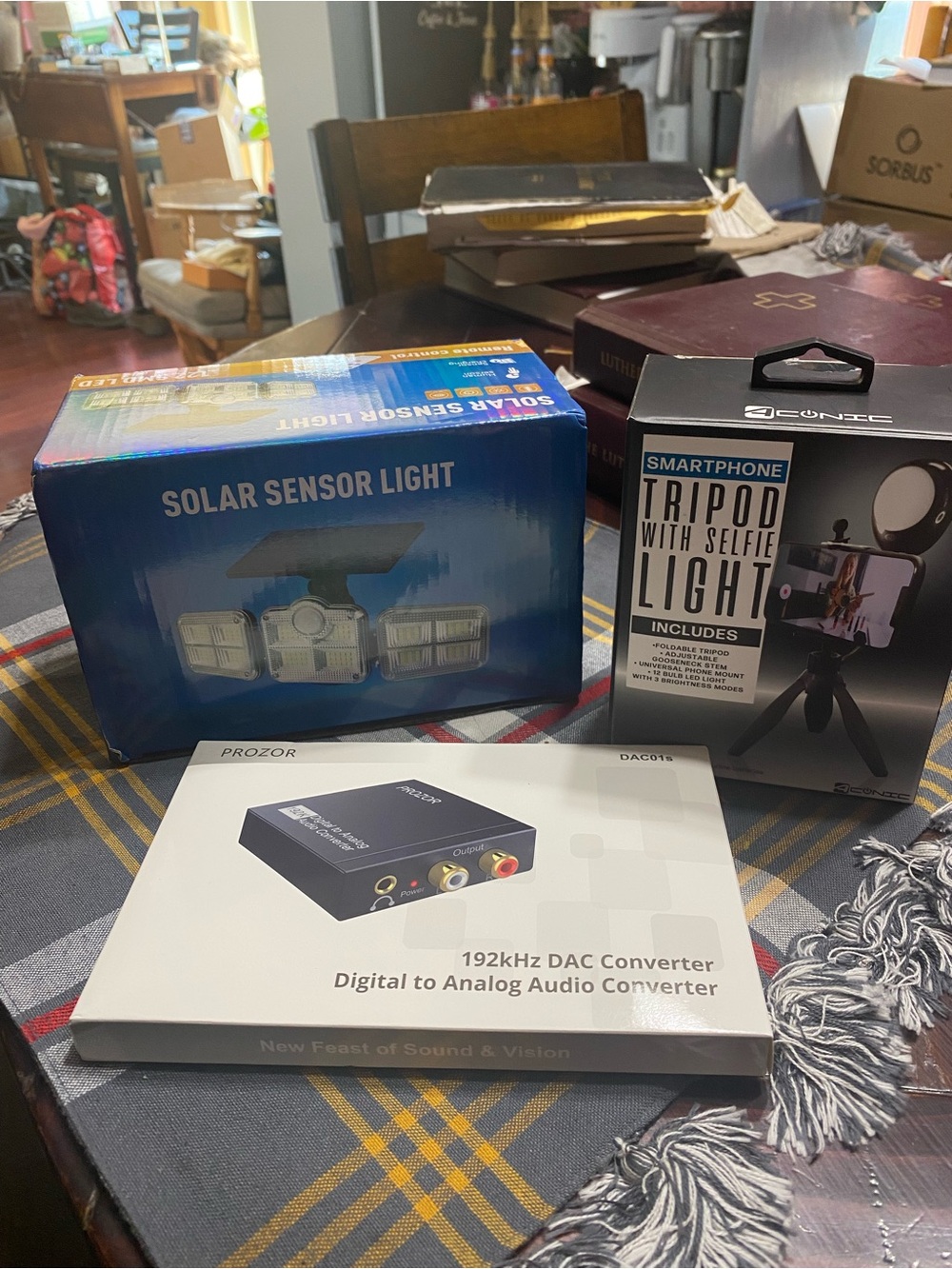 Electronic Bundle Tripod with light, Solar sensor light, DAC converter all New